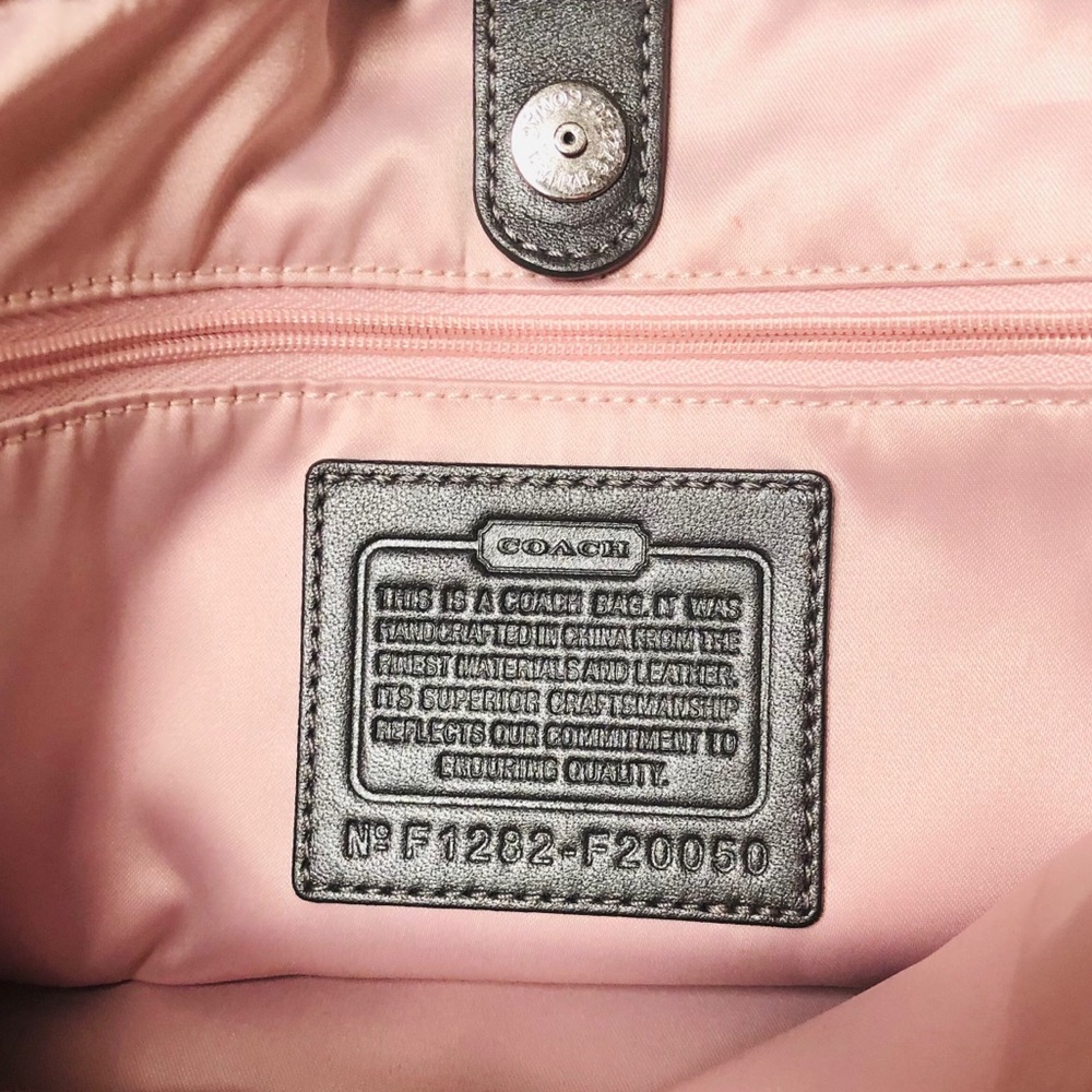 COACH Ashley Carryall Bag - Picture 6 of 9